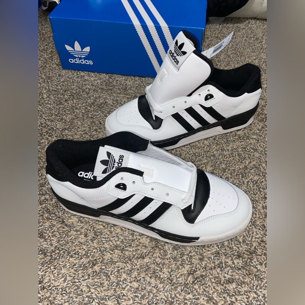 Adidas Rivalry Low